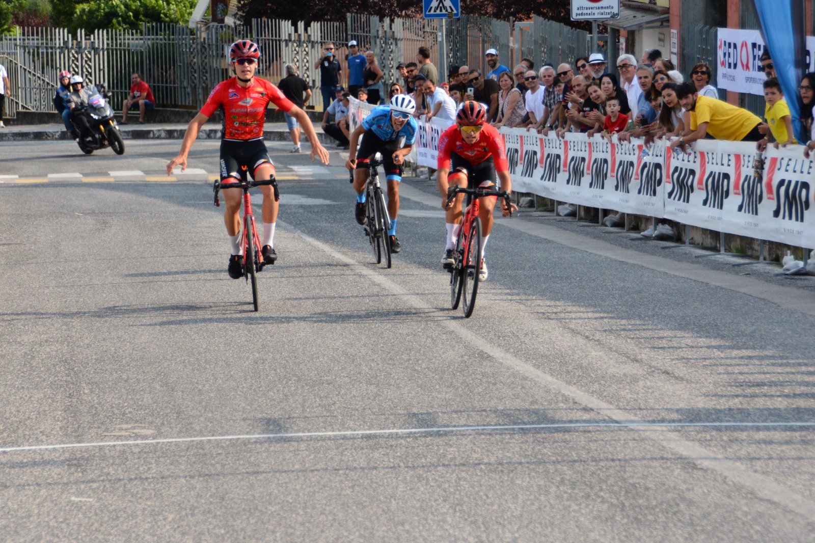 Ferentino, il lombardo Filippo Omati vince il